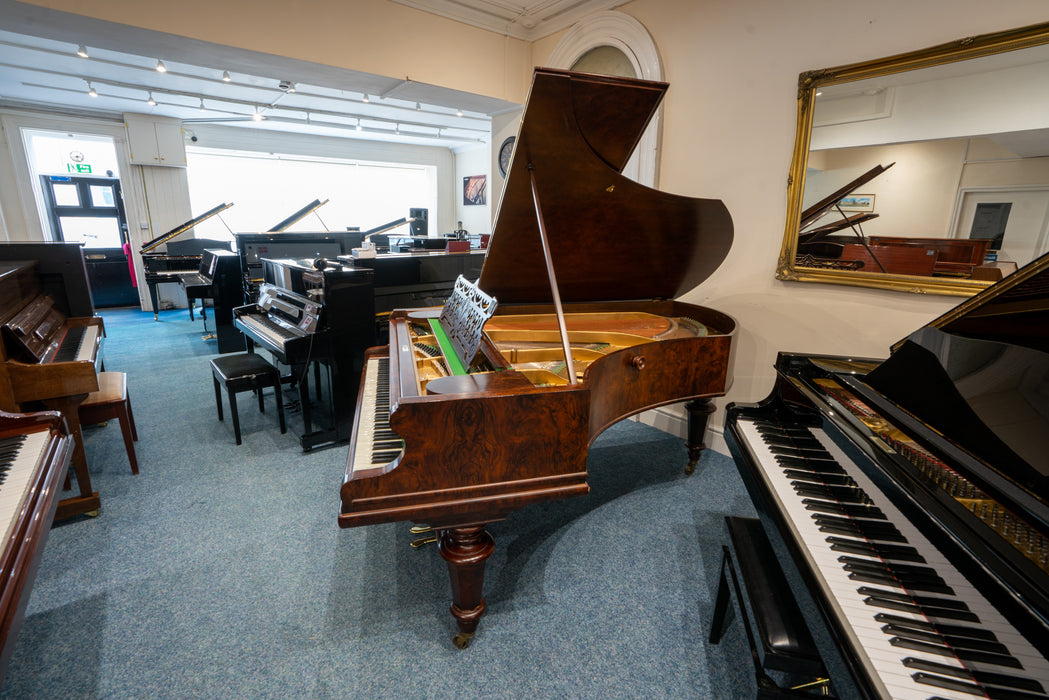 Bechstein model V