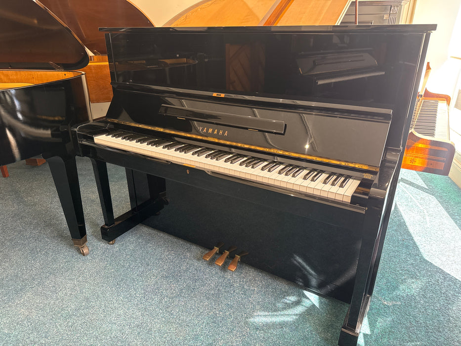 Yamaha U1M