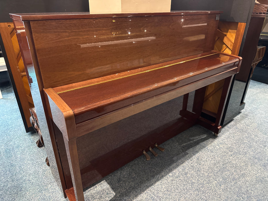Yamaha M110N